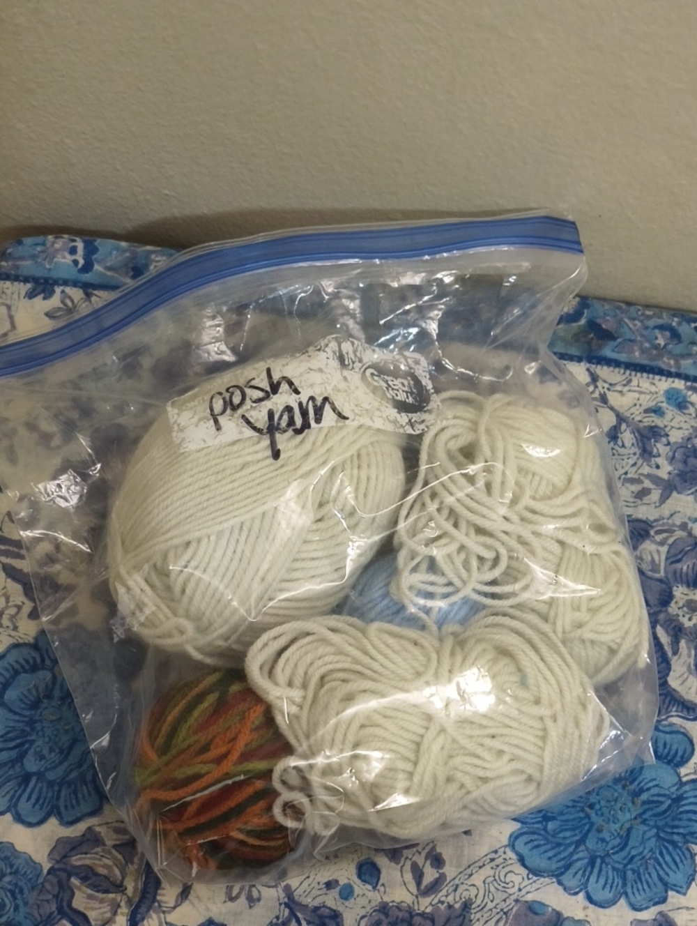 Acryclic Yarn Lot